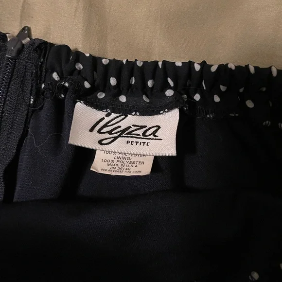 VINTAGE Polka Dot Mini Skirt - Picture 3 of 4